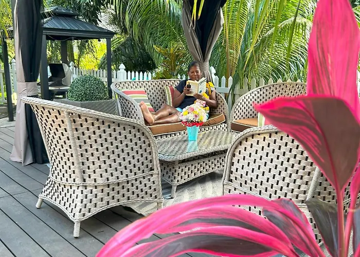 Semesterbostad Elilia's Haven Beau Vallon (Mahe)